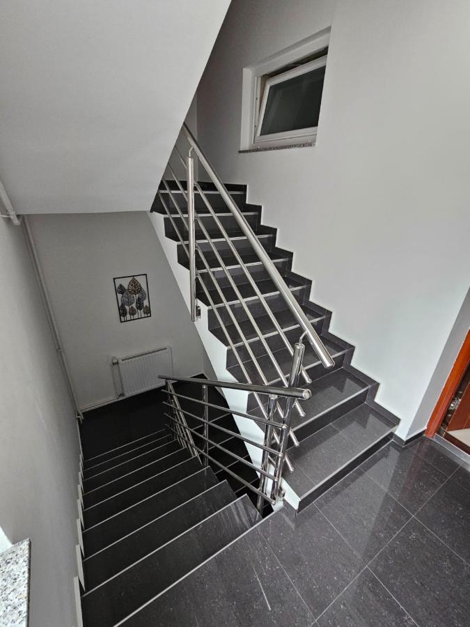 Comfort Rooms Remiza - Free Private Parking - Self check-in - B&B