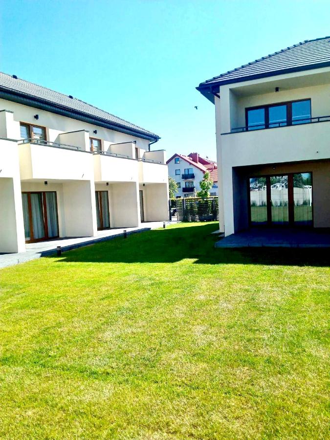 Domki Kolejowa 28 - B&B Ustronie Morskie