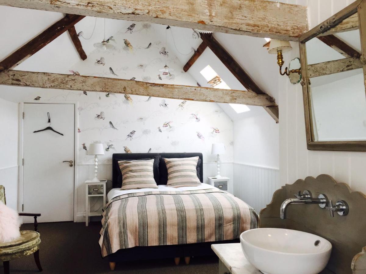 Large Double Loft Room