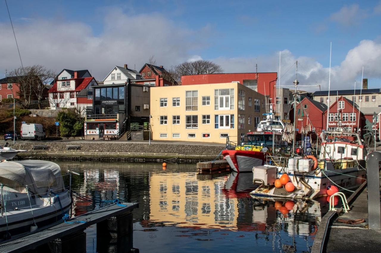 B&B Tórshavn - Guesthouse at the boat harbour - Bed and Breakfast Tórshavn