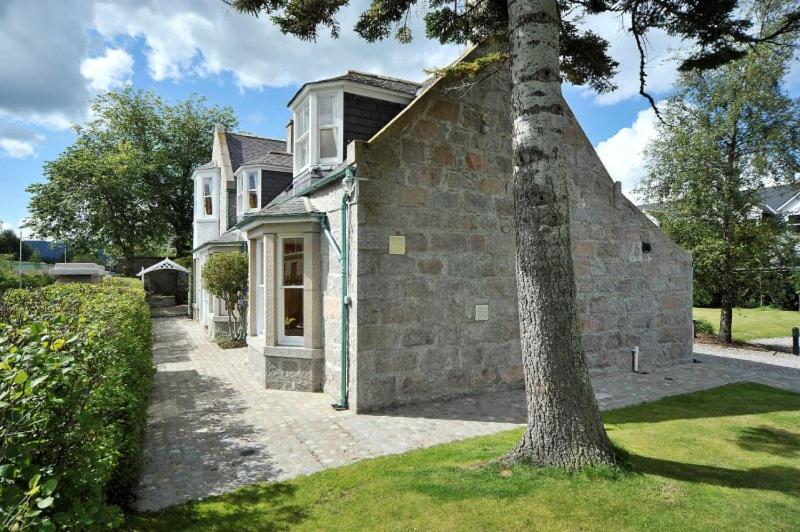 B&B Ballater - Schoolhouse Ballater B&B - Bed and Breakfast Ballater