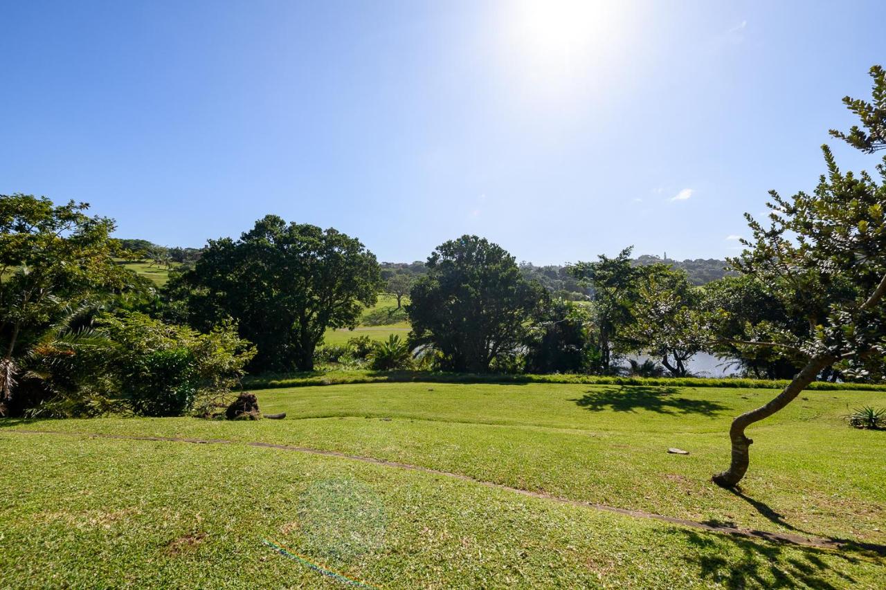 San Lameer Villa 2535 - 3 Bedroom Superior - 6 pax - San Lameer Rental Agency - Bed and Breakfast Southbroom