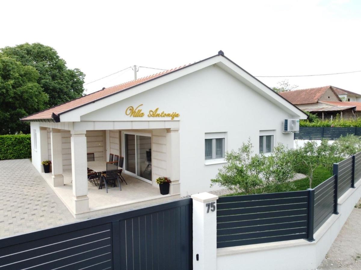 Villa Antonija - B&B