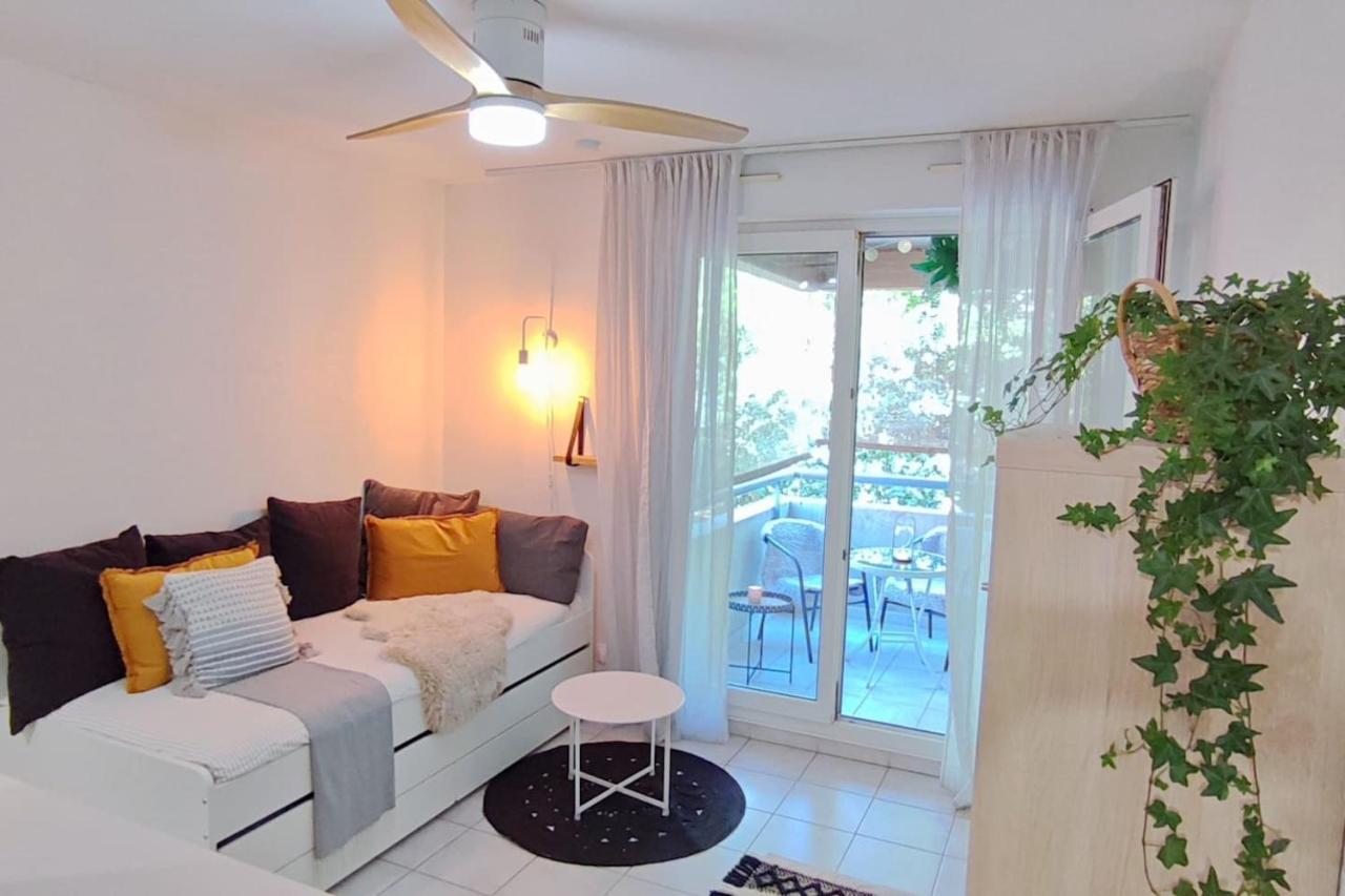 RAVAS Studio climatisé terrasse proche commerces - Bed and Breakfast Montpellier