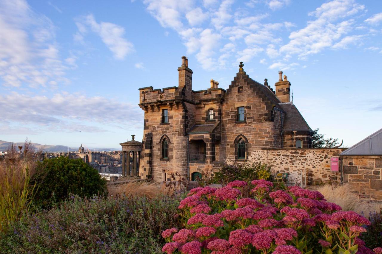 JOIVY Observatory Unique House on Calton Hill - Chambres d’hôtes Édimbourg