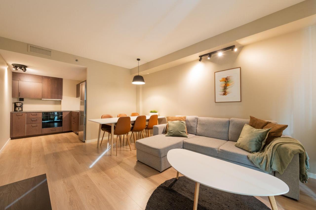 Nordic Host - Dronningens Gate 12 - B&B Oslo