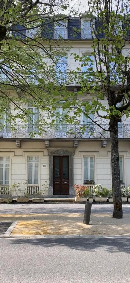 Ground Floor - Hauseman Building close to Thermes - B&B Bagnères-de-Luchon