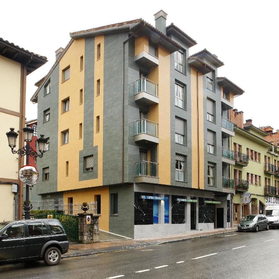Apartamentos Spa Cueto - B&B