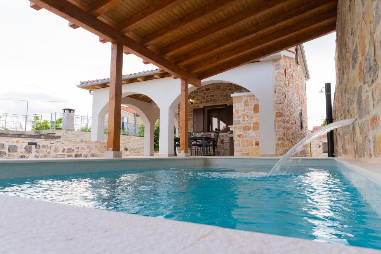 Holiday Home Rakova - Ferienwohnung Gornje Selo