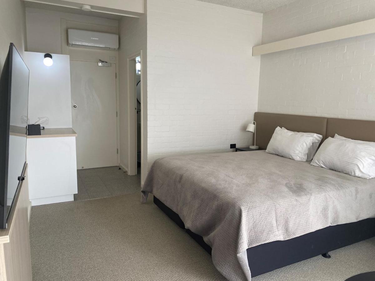 Kamer met Kingsize Bed