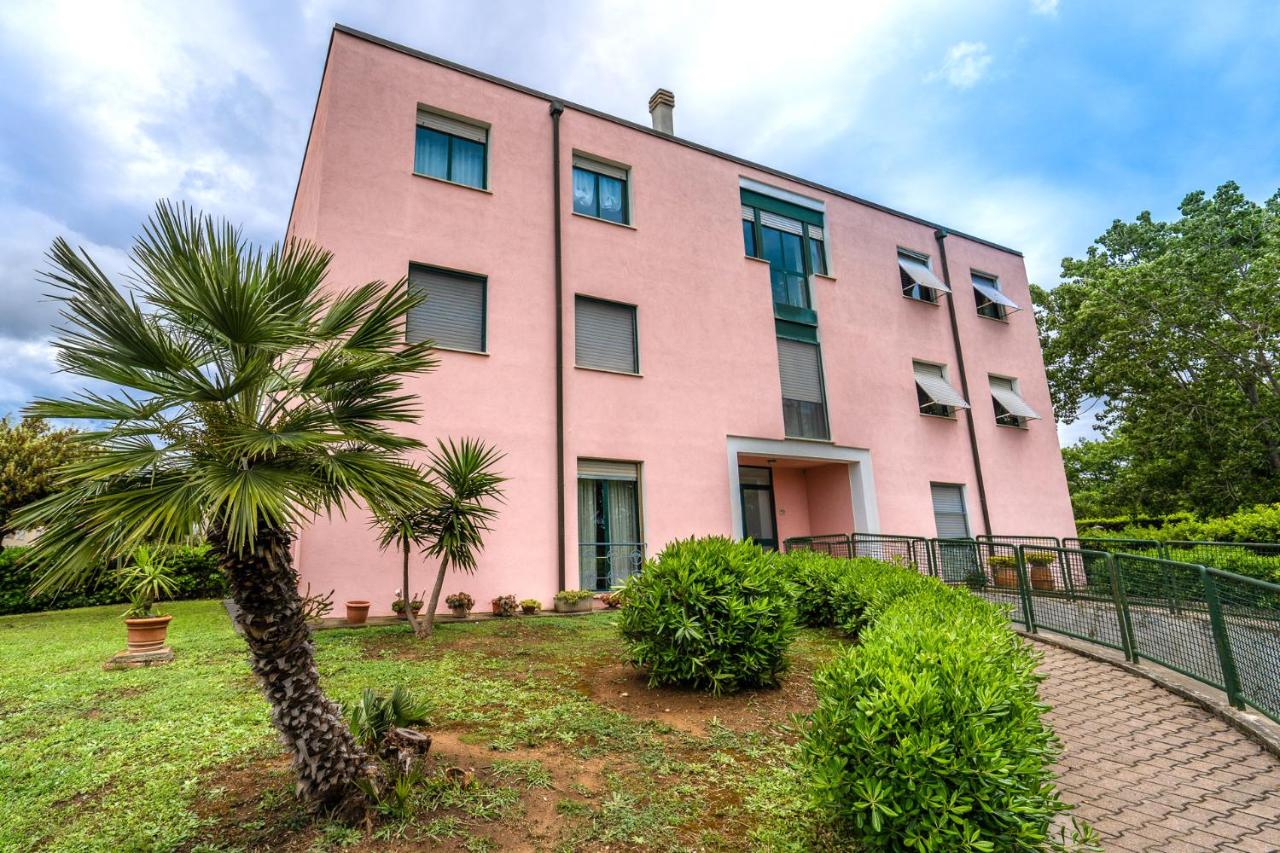 Pink house apartment - Bed and Breakfast