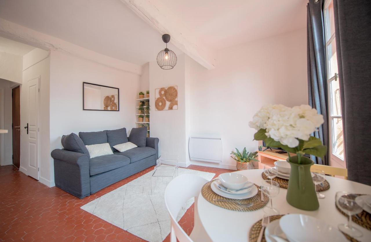 4 couchages aux pieds des musées - WiFi - Bed and Breakfast Grasse