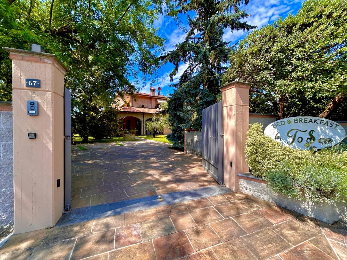 B&BLaTosca - B&B Marina di Massa