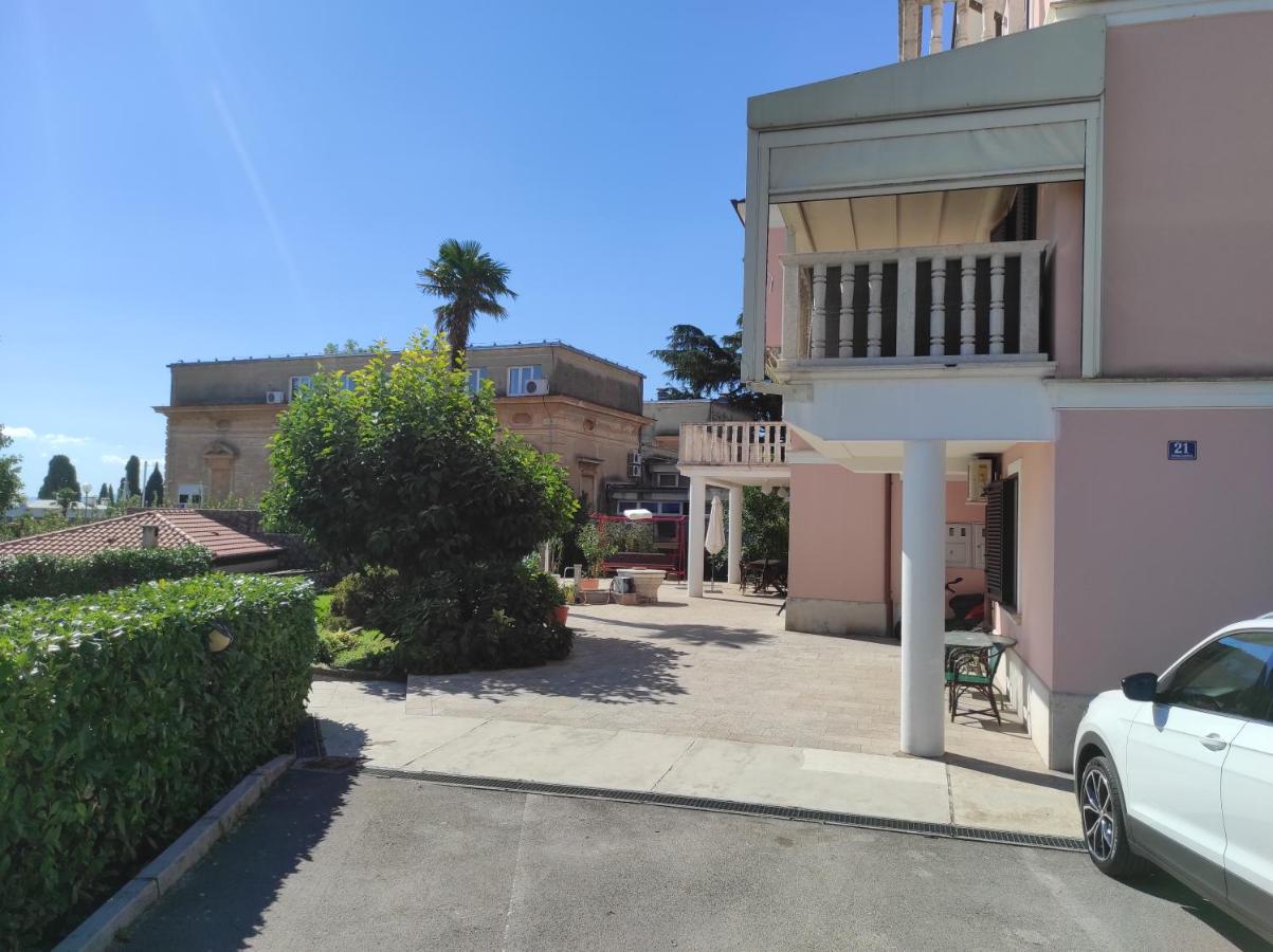 Apartman Valentina - B&B