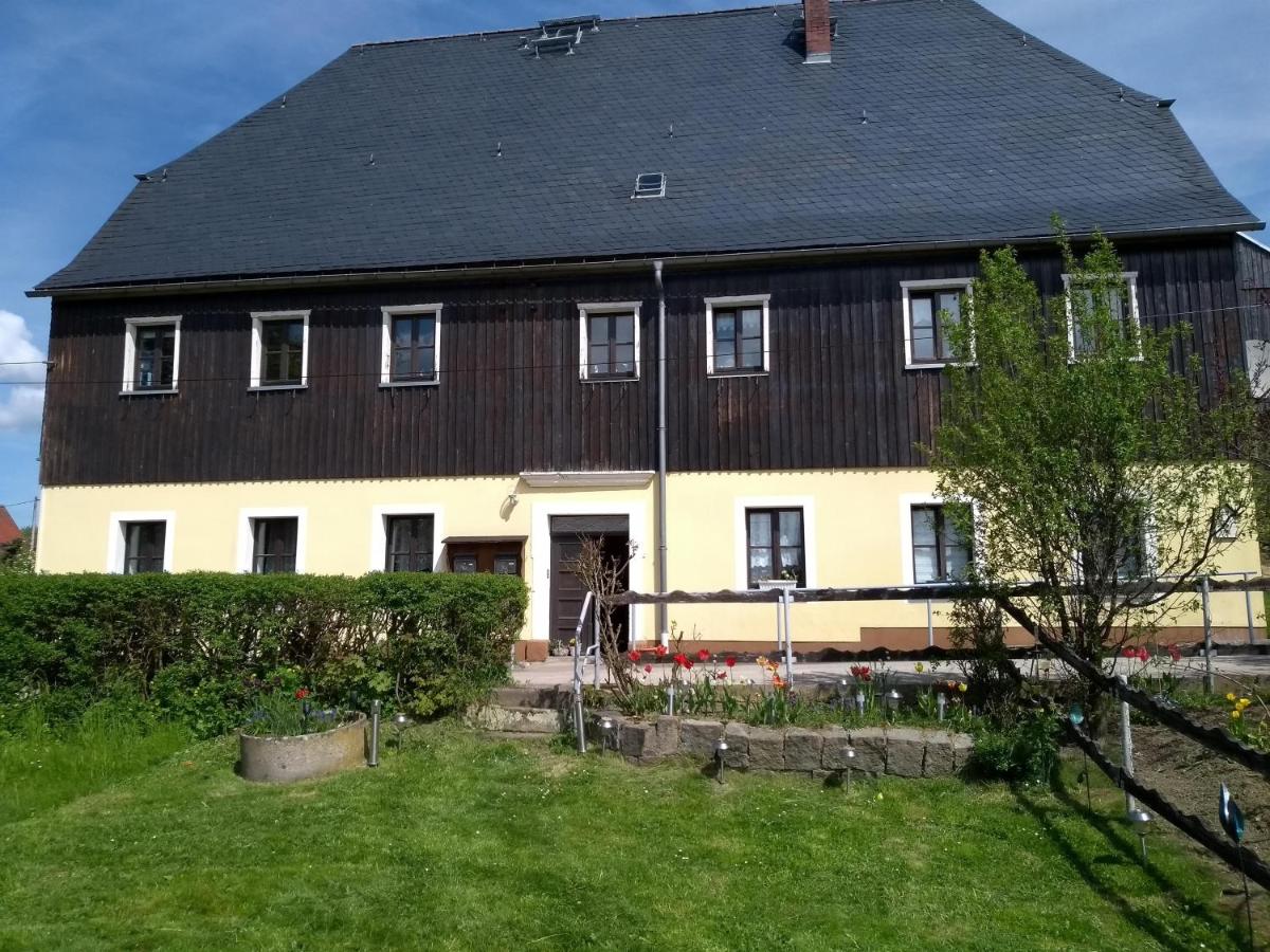 B&B Sebnitz - Ferienwohnung Barthel - Bed and Breakfast Sebnitz