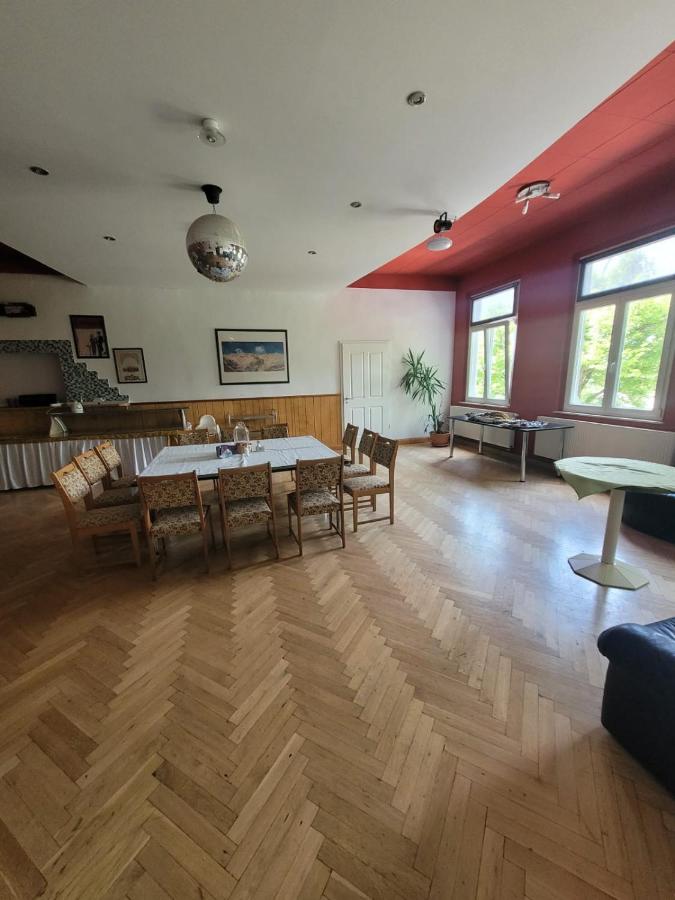 Pension Schützenhaus Leisnig - B&B Leisnig