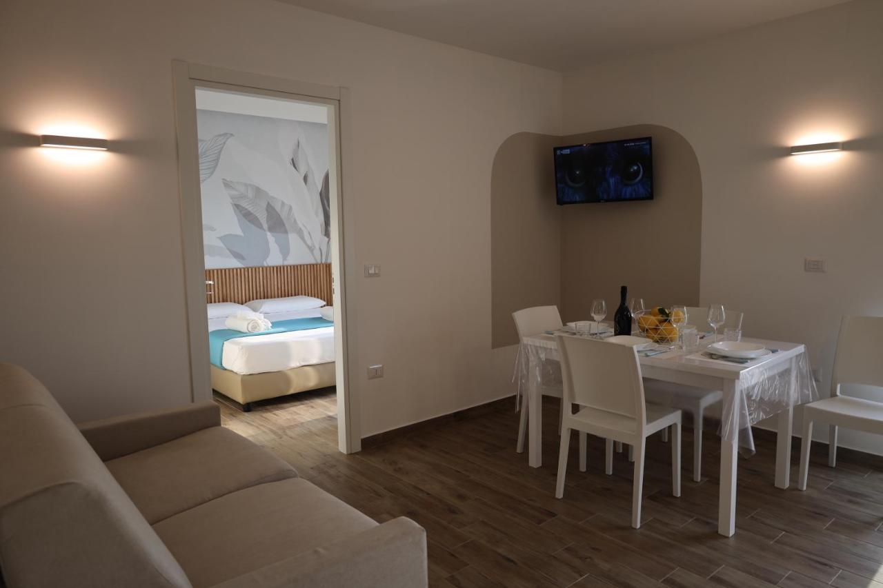 Apartment with Terrace and Sea View