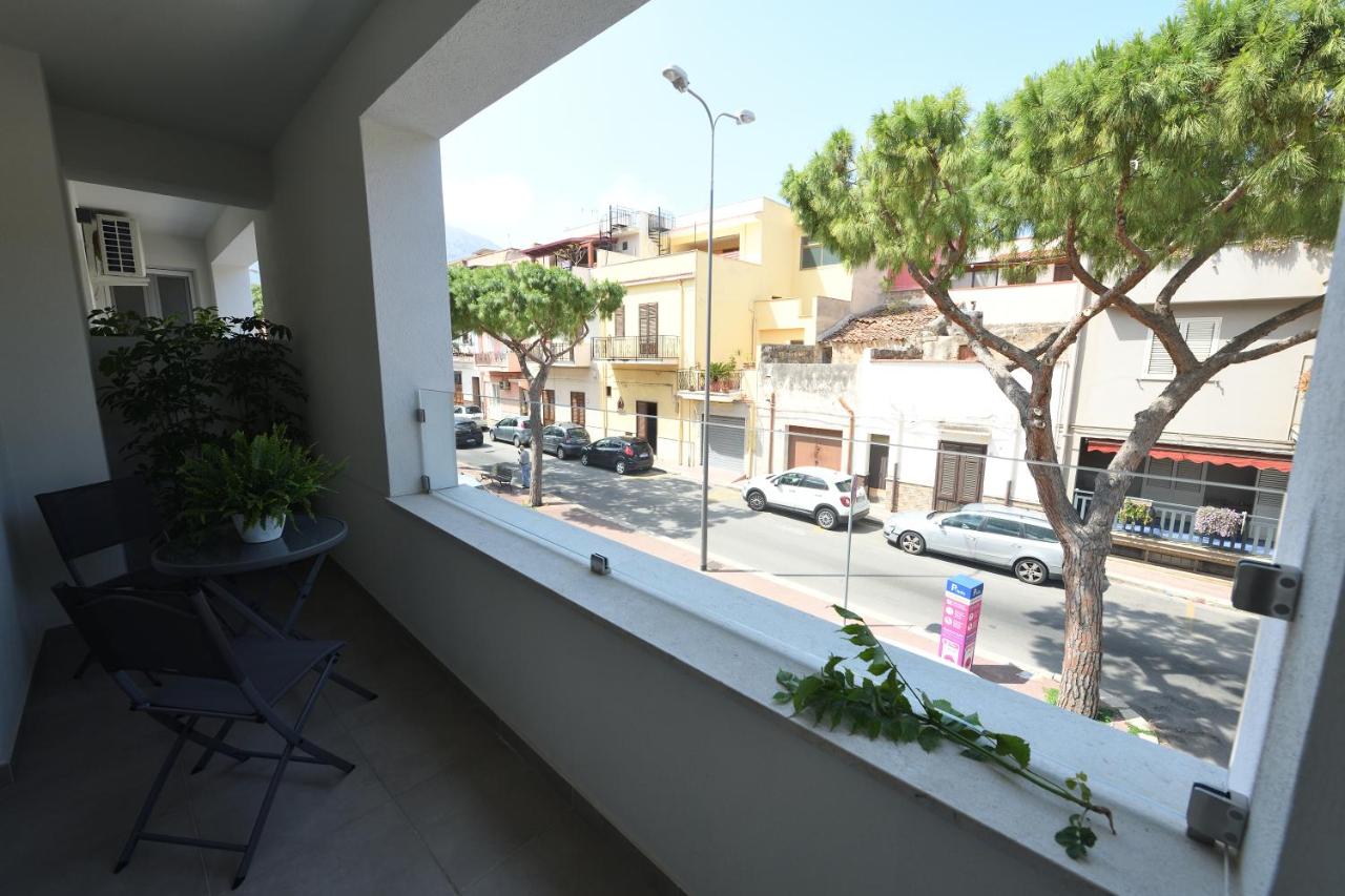 Deluxe Double Room with Extra Bed