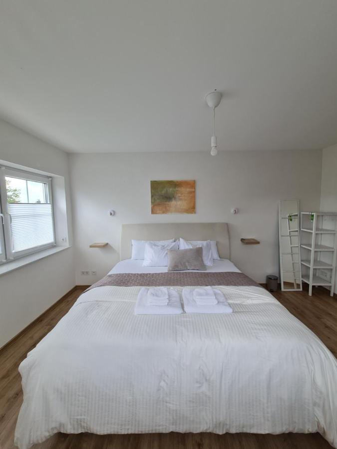 B&B Alsfeld - Private Zimmer in Neubau Familienhaus - Bed and Breakfast Alsfeld