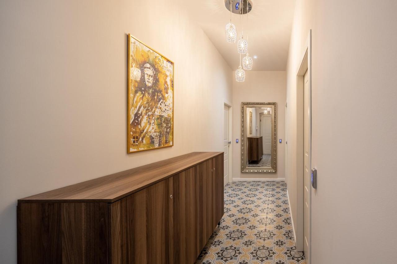 Boutique LUX Rooms Odello Split Old Town - Bed and Breakfast Split