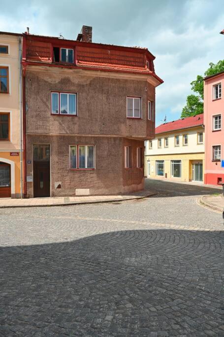 Rodinný apartmán u Broumovského náměstí - B&B Broumov