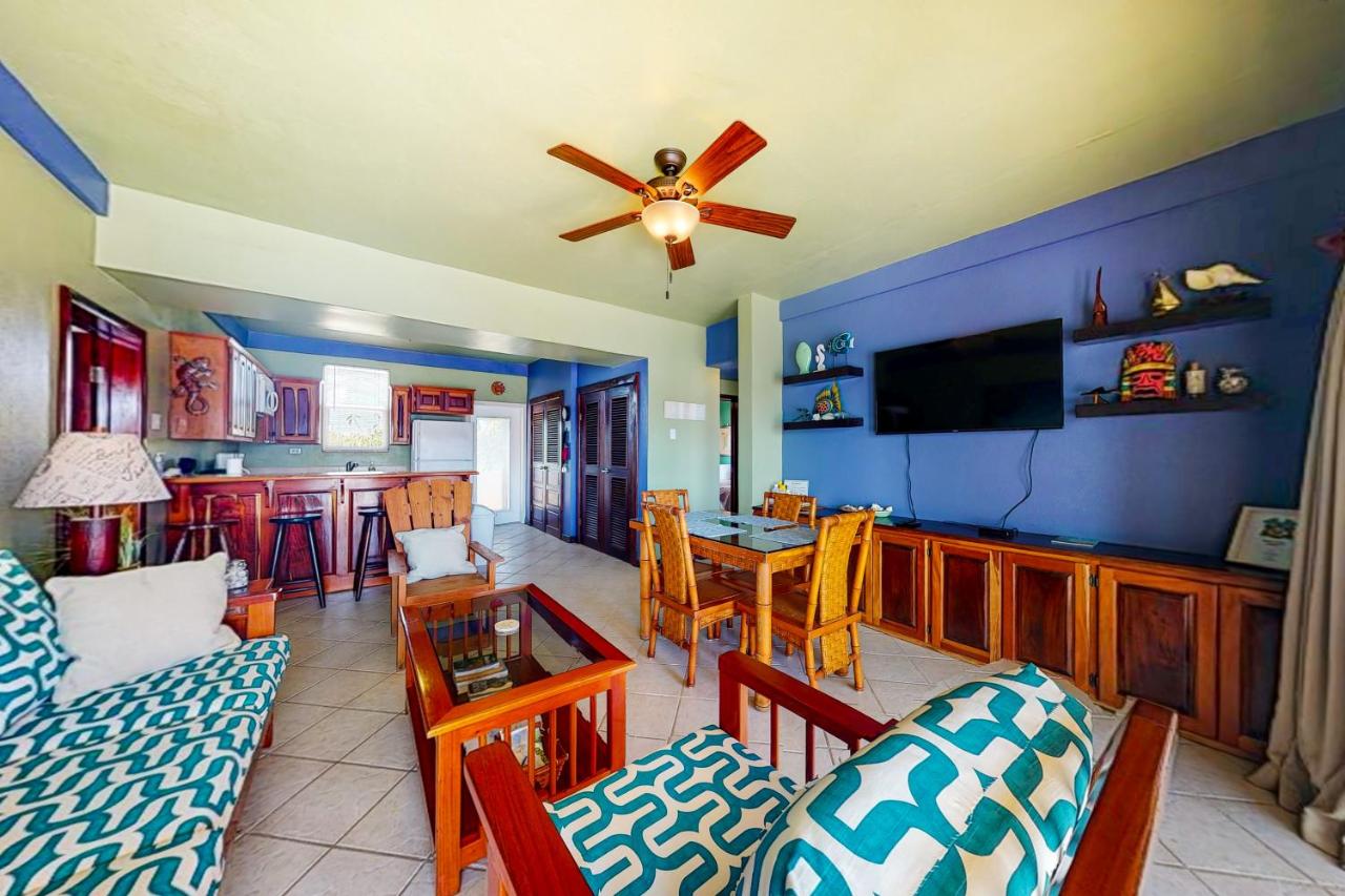 Villa 16 at Mara Laguna Gold Standard Certified - Ferienwohnung San Pedro