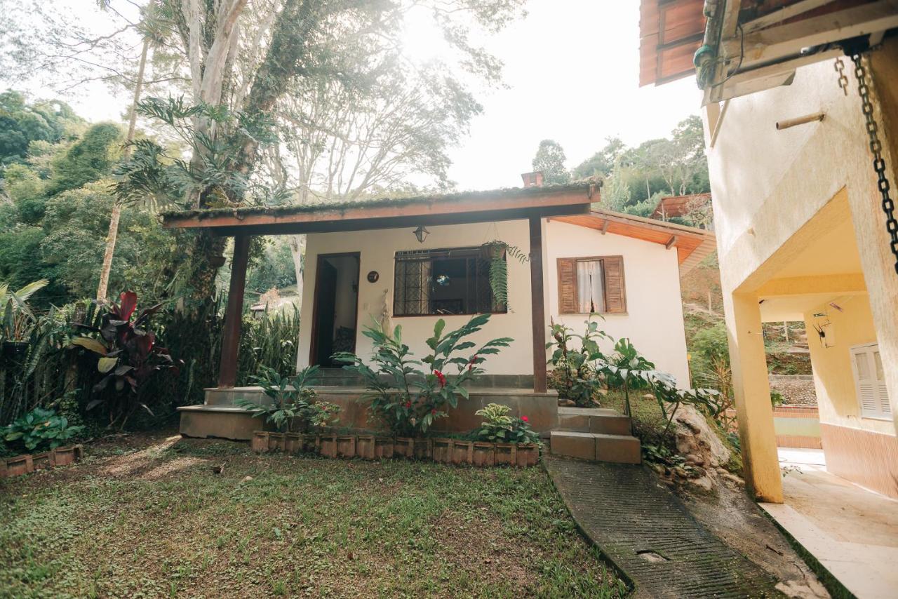 Chalé das Carpas - B&B