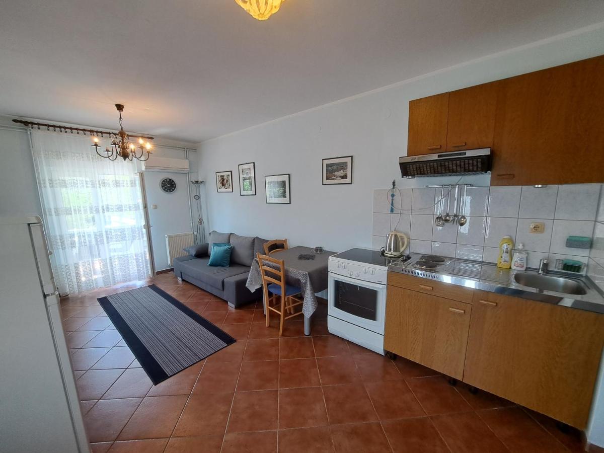 Apartment Leo - Ferienwohnung Baška