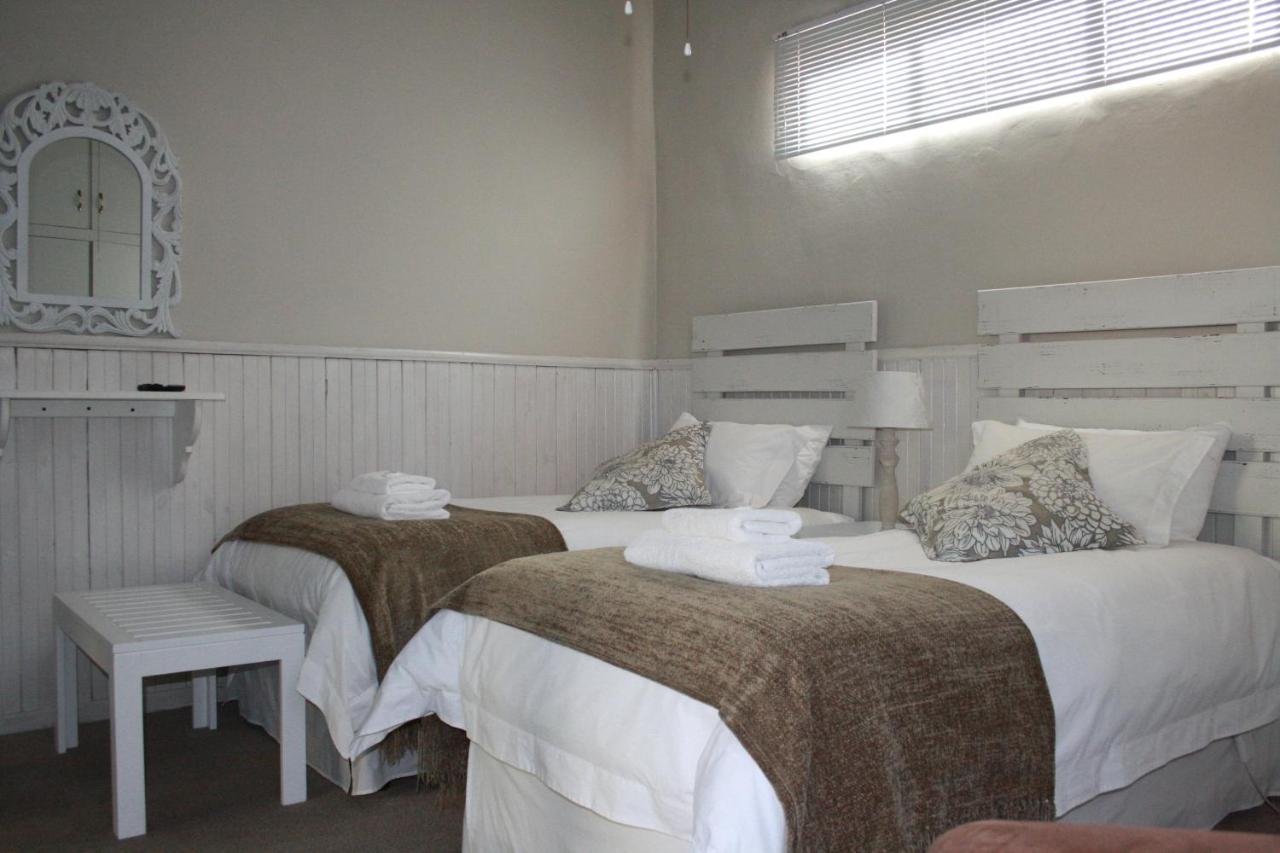 Deluxe Double or Twin Room with Garden View