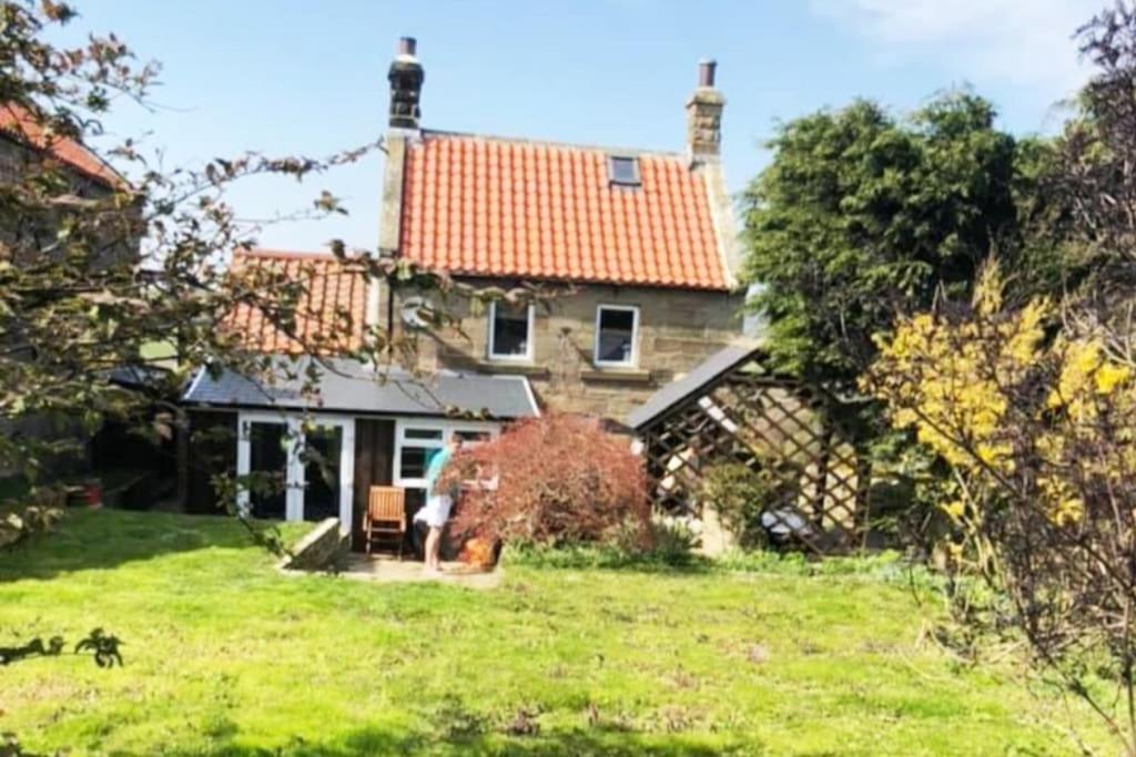 Swang Cottage with optional hot tub - Chambres d’hôtes