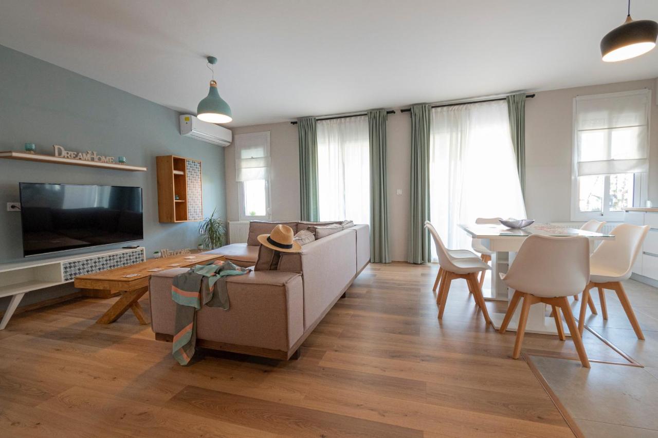 Simon Apartment by RentalsPro- Nea Moudania Halkidiki - Ferienwohnung Néa Moudhaniá