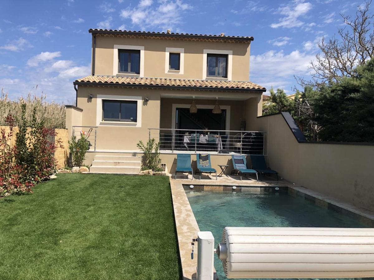 La maison Adriel - Villa récente avec jardin et piscine - Bed and Breakfast Saumane-de-Vaucluse