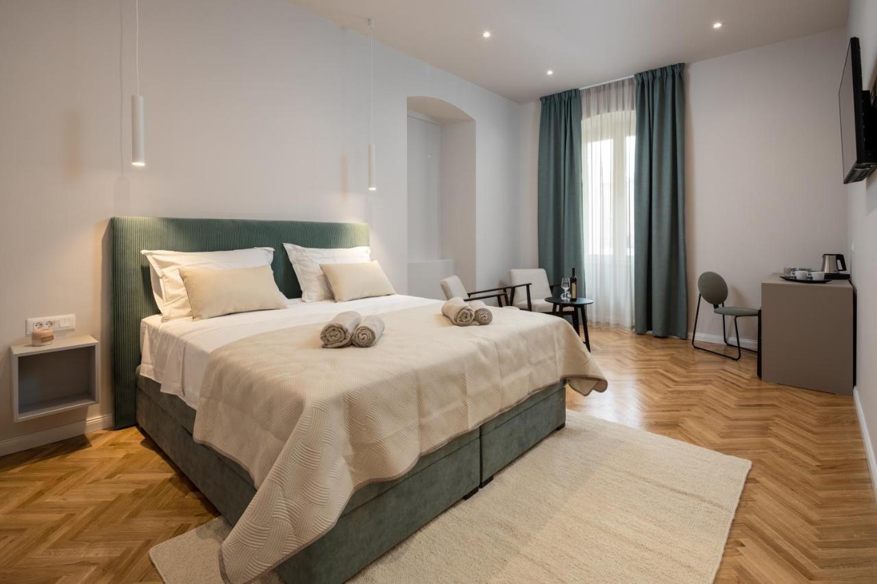 Boutique LUX Rooms Odello Split Old Town - Chambres d’hôtes Split