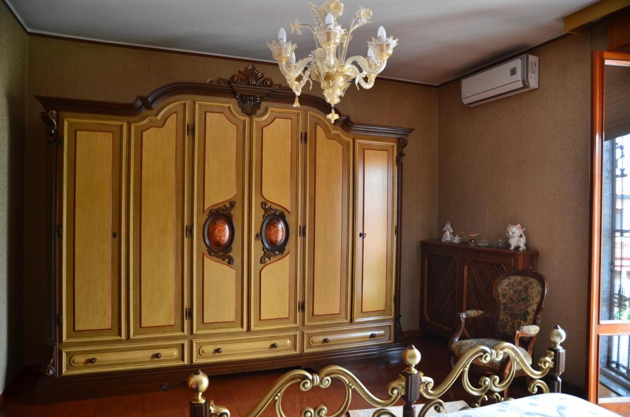 Deluxe Suite with Balcony