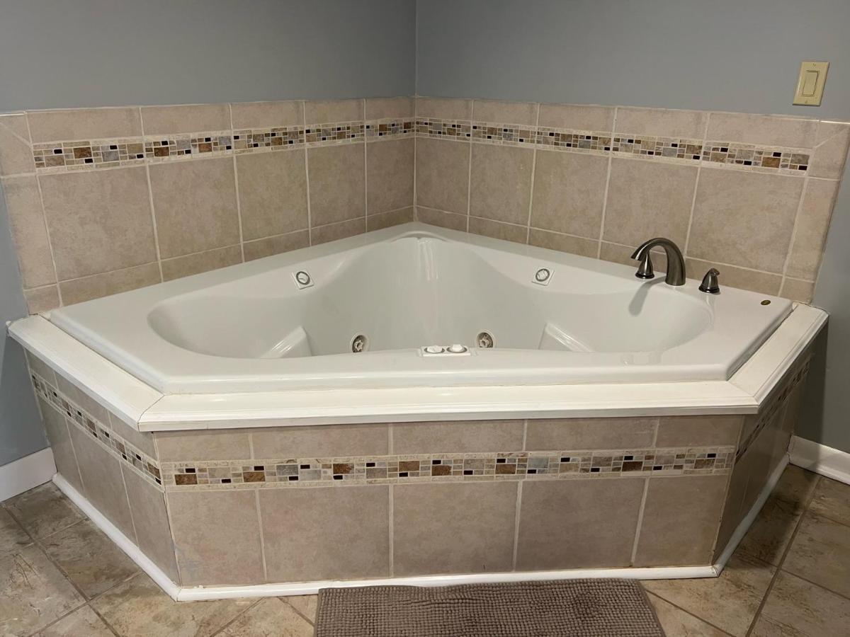 Stay In Ohiopyle in the middle of town by the GAP trail - B&B Ohiopyle