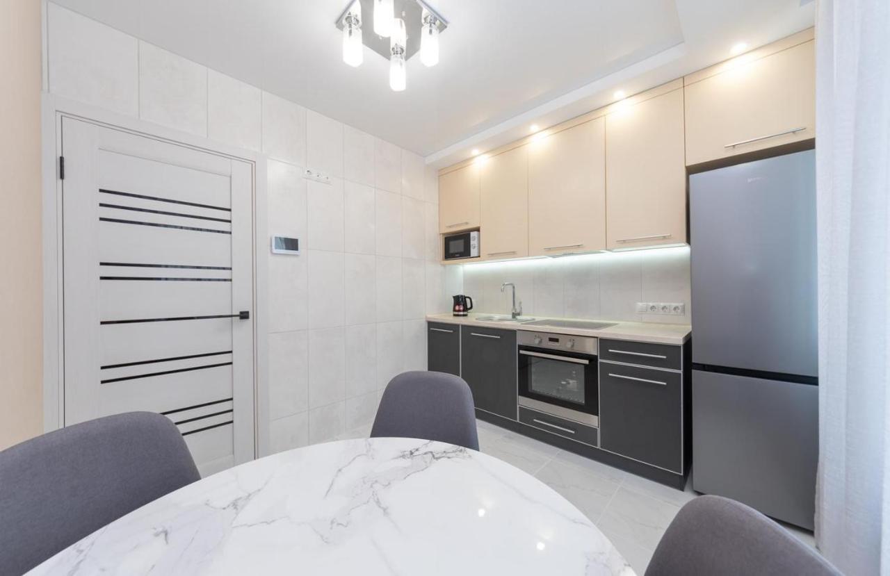 Бориса Гмирі 20, 12 - B&B