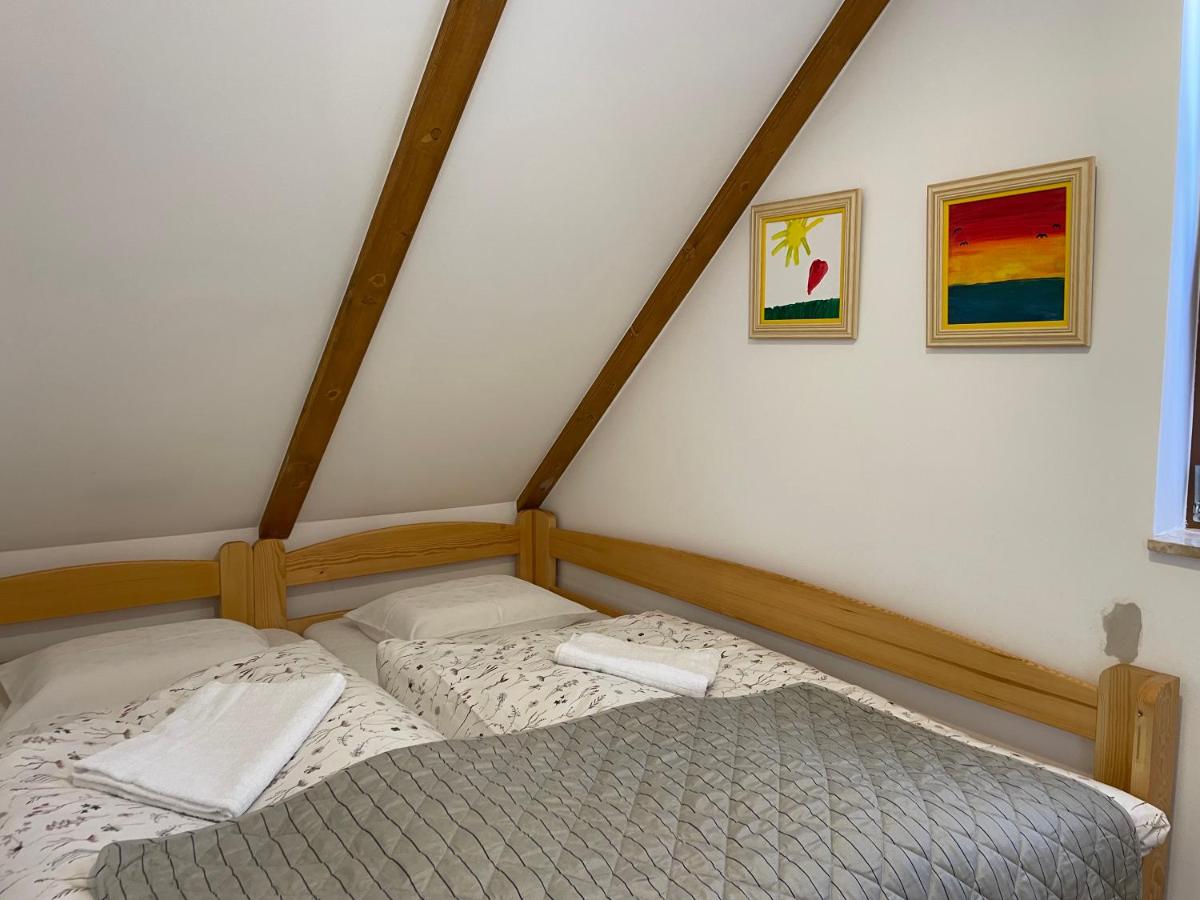 Queen Room with Garden View