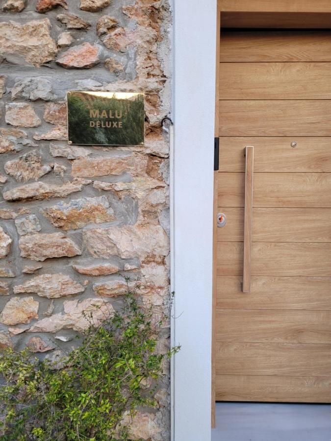 Boutique Athensairport Apartments - B&B
