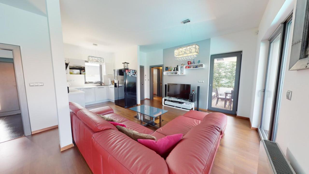 GOLF POOL VILLA - B&B Šajdíkove Humence