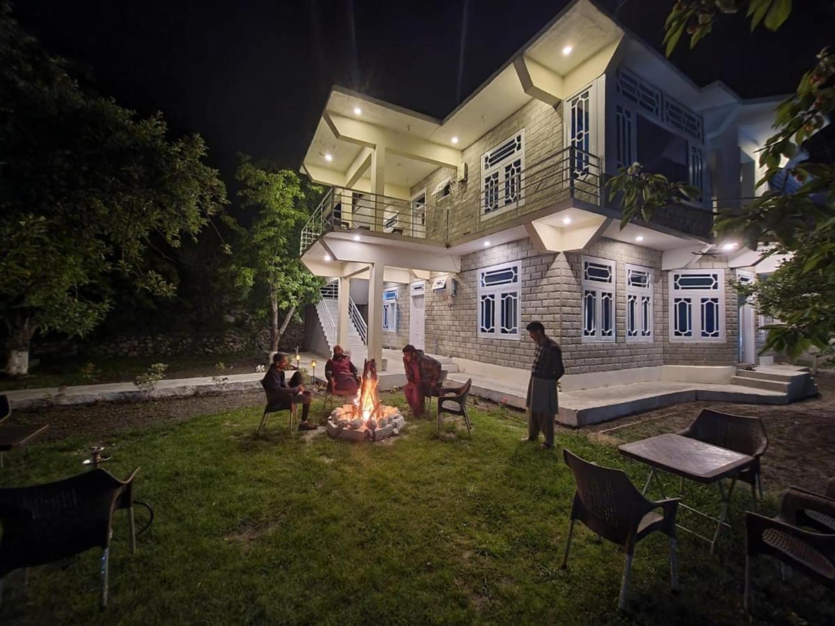 Royal's Villa by Premiere Inn, Hunza - Ferienwohnung Hunza
