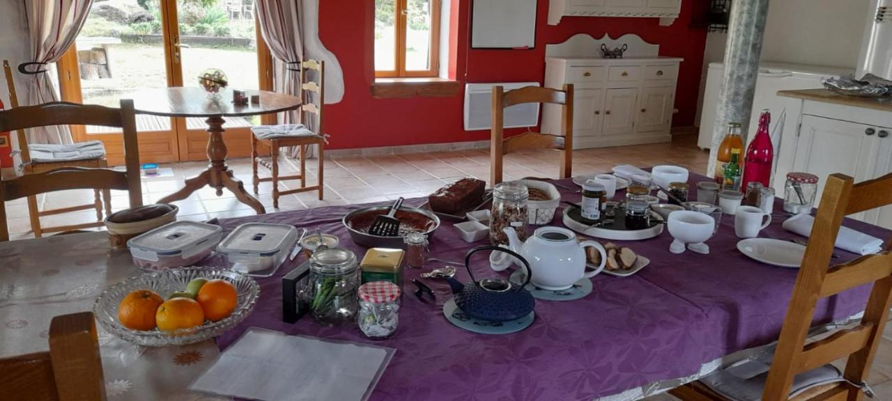 Chambres et table d'hôtes : LES SENTIERS DE LA BREME - Ferienwohnung
