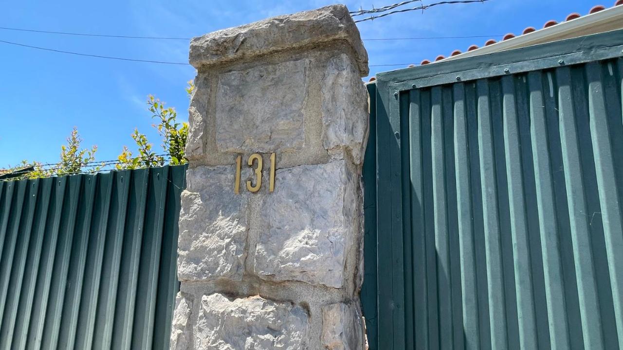 Studio with Private Swimming Pool and Garden - B&B
