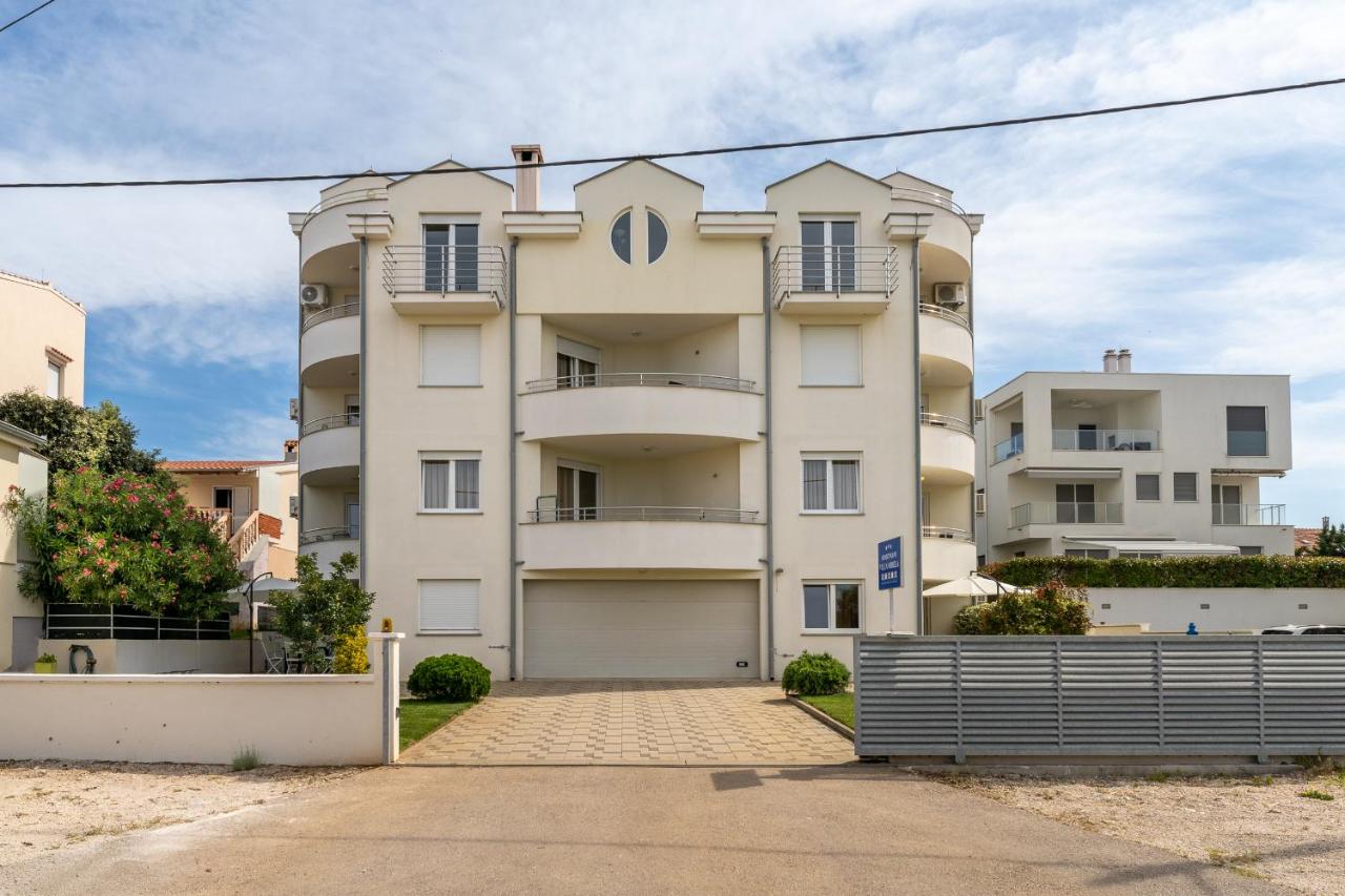 Villa Mirela - Ferienwohnung Petrcane