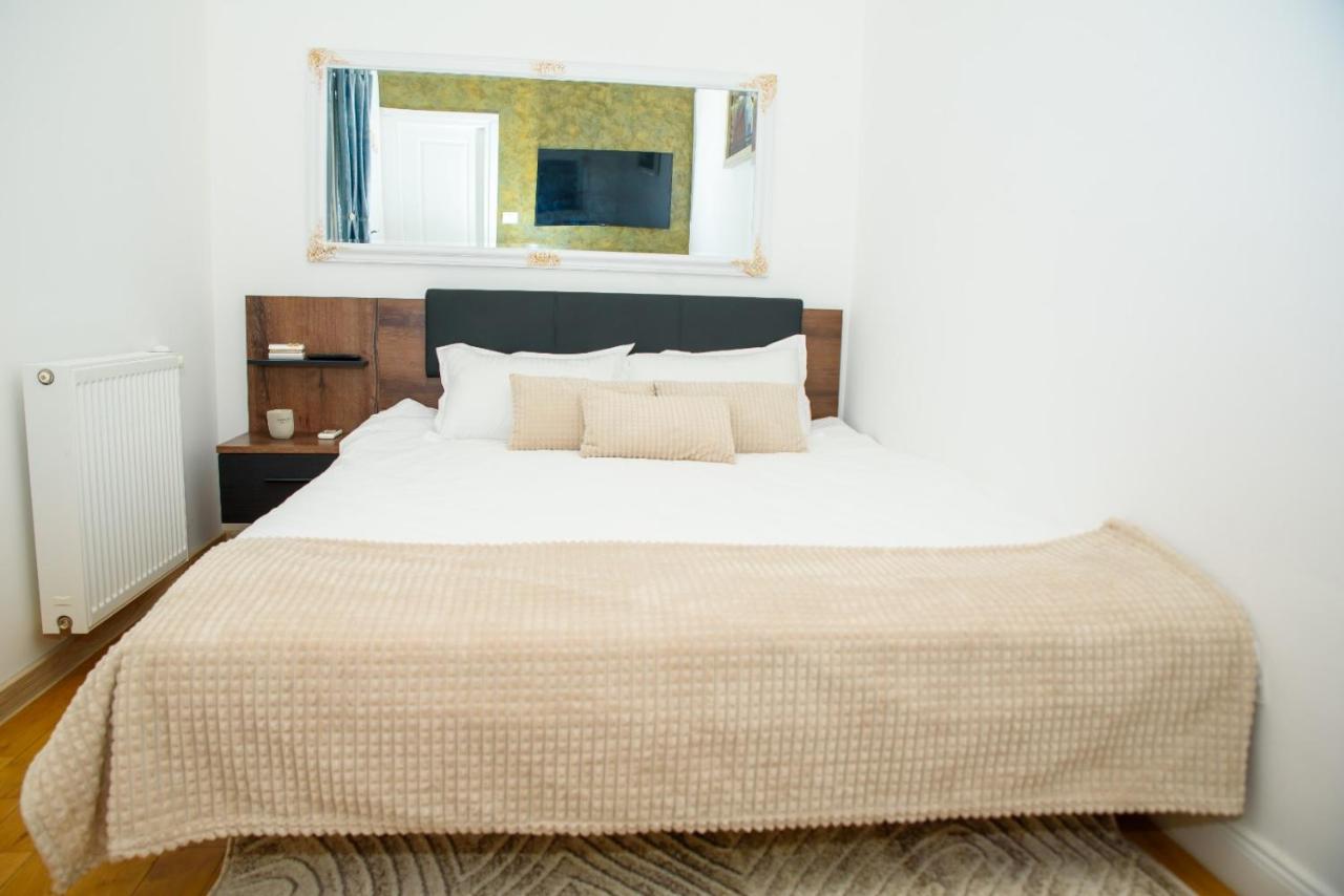 Bistro Centru Vechi Craiova - B&B Craiova