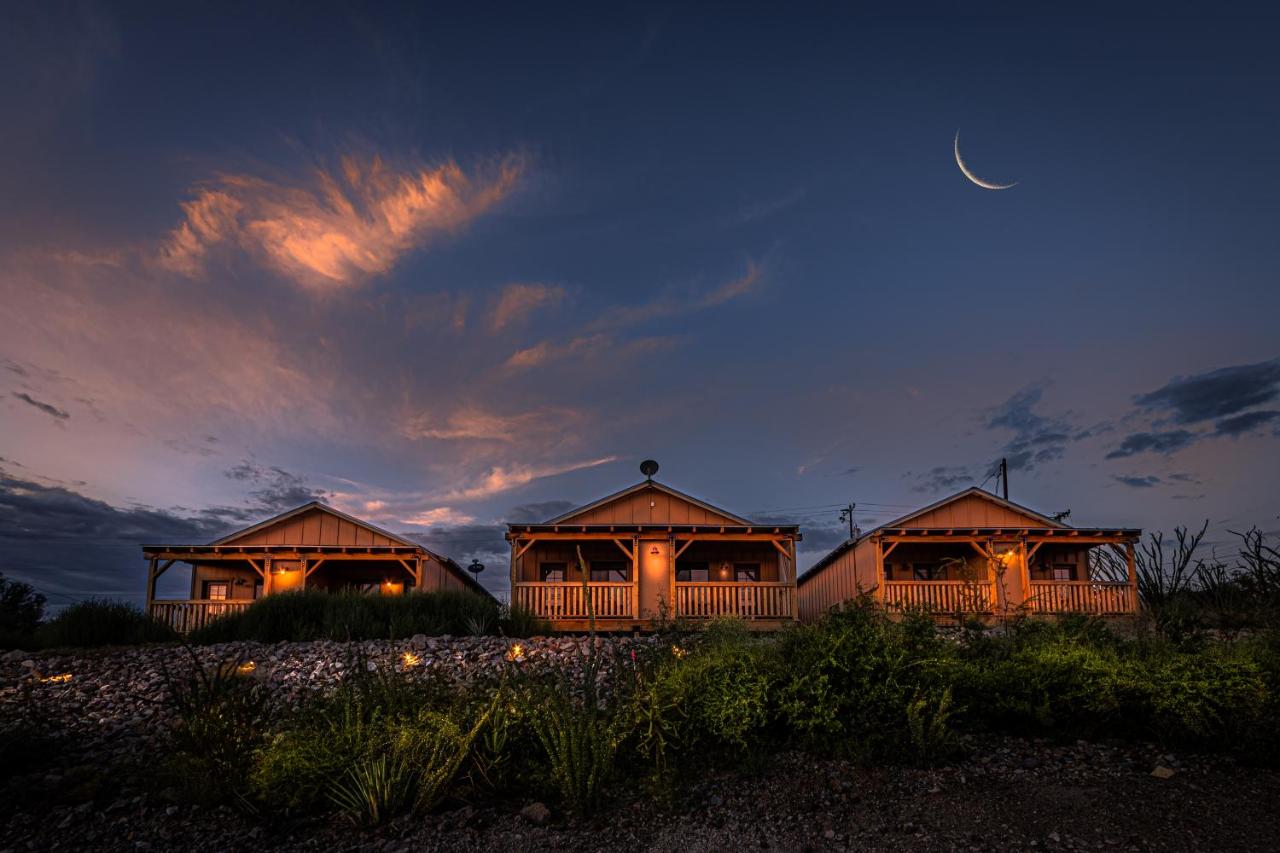 Miners Cabin #3 -Two Double Beds - Private Balcony - Walk to the Action - Chambres d’hôtes