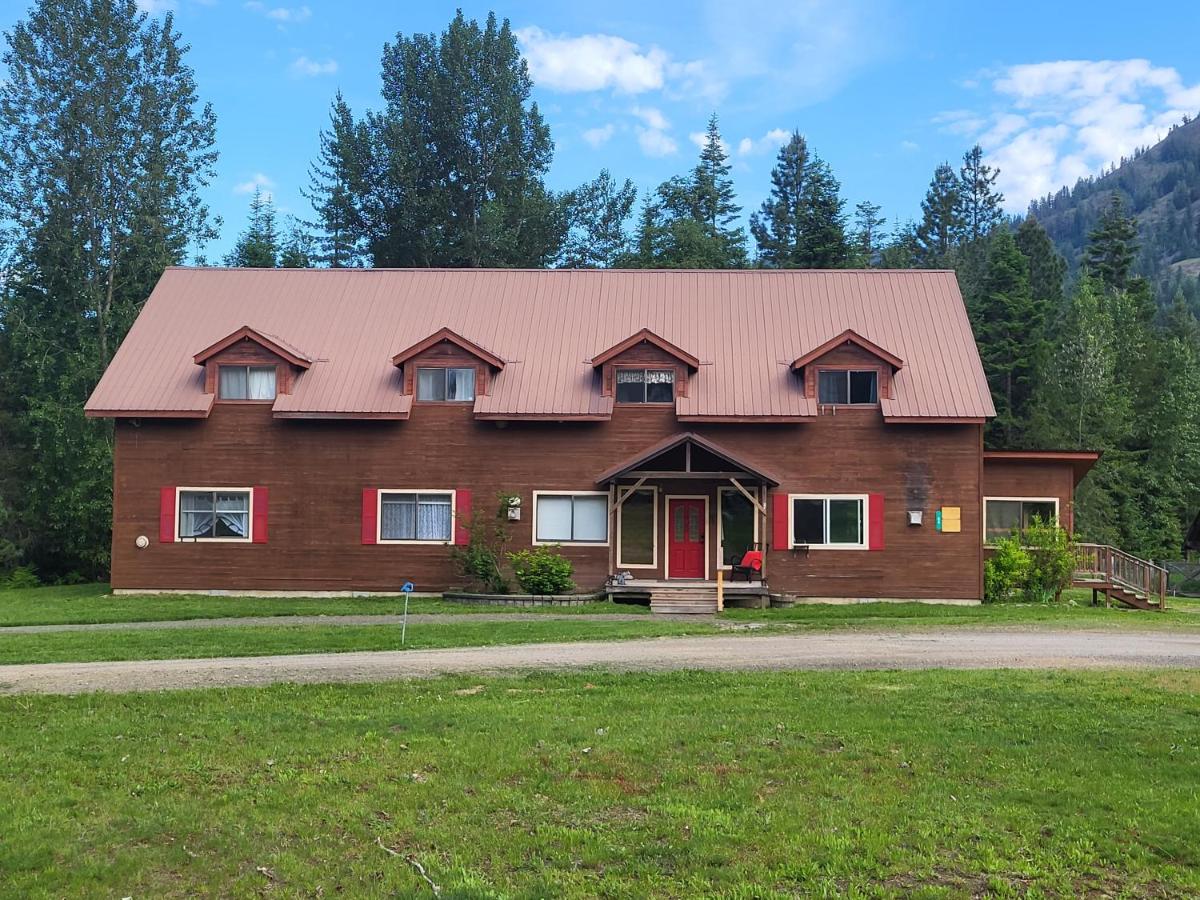 B&B Clark Fork - Hidden Bear Retreat Center - Bed and Breakfast Clark Fork