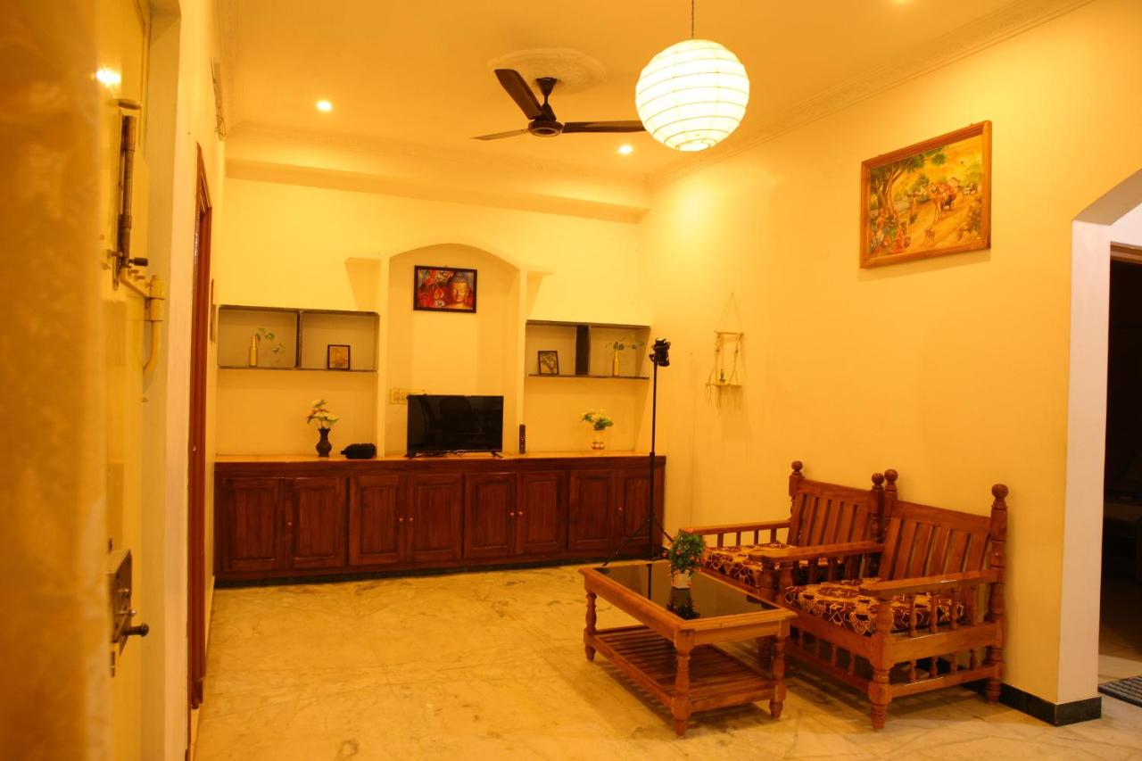 B&B Auroville - Nanda Gokula Homestay - Bed and Breakfast Auroville