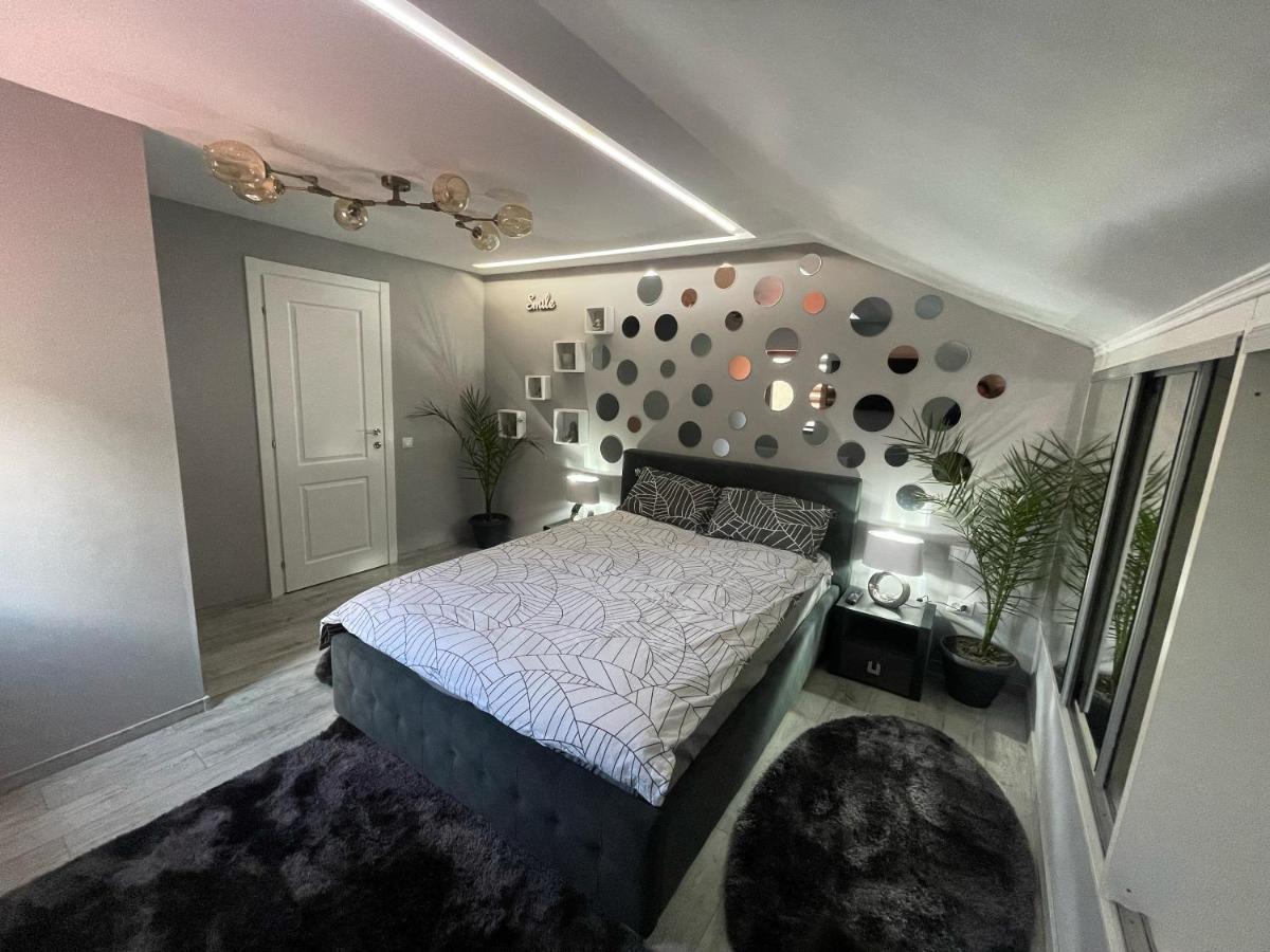 DeyInn Guest House Centrum - B&B Turda