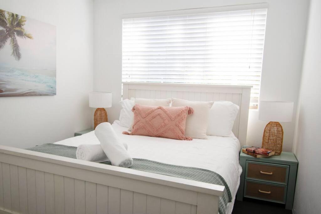 Callie Beach Escape - Beachside View, Family Friendly, Walk Everywhere - Ferienwohnung