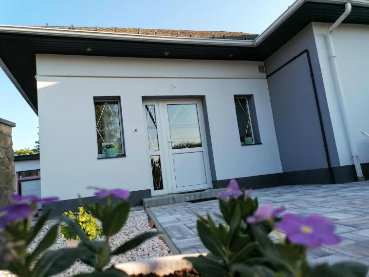 Pipacs Apartman - B&B Nyíregyháza